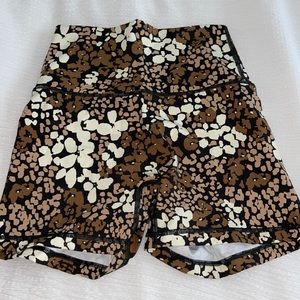 Aerie offline high rise shorts